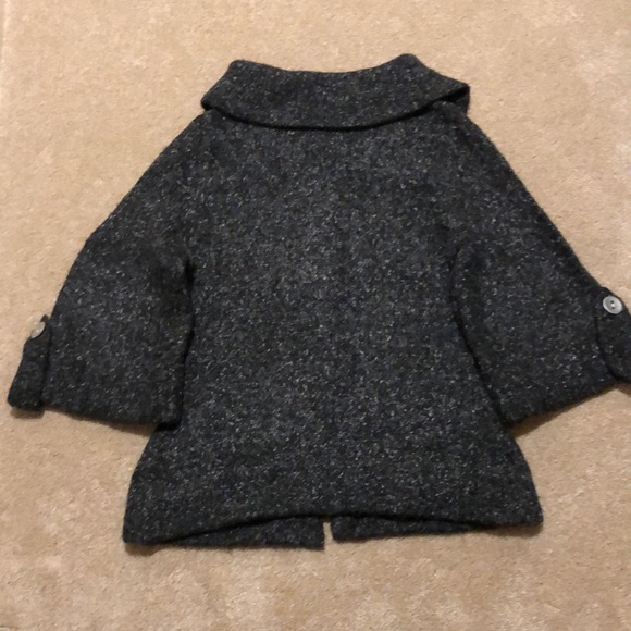 Cozy Stylish Sweater Sm - Picture 3 of 6